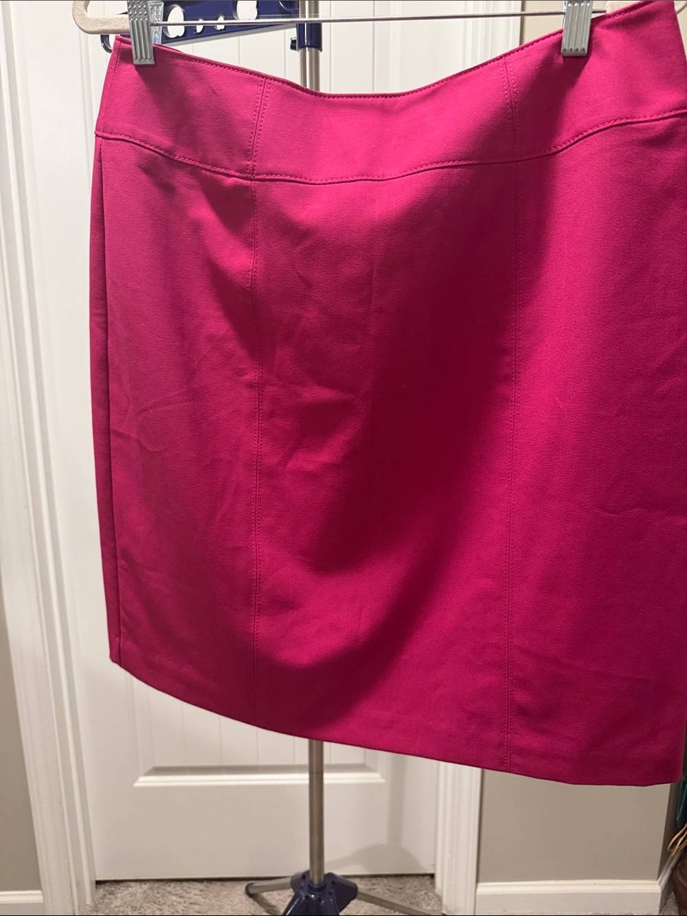 Worthington Hot Pink Ponte Pencil Skirt